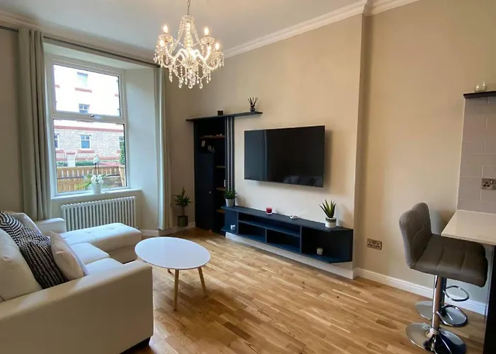 Cosy Apartment Near City Centre